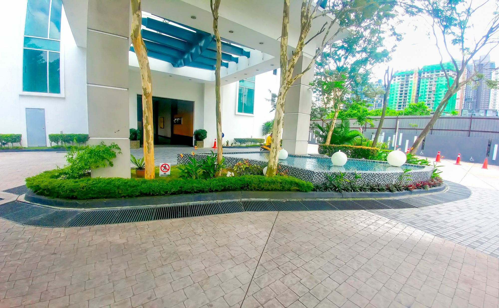Mont Kiara @ Aston Kiara 3 Apartment Bukit Damansara ภายนอก รูปภาพ